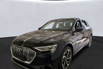 Audi e-tron 54.534 km 32.900 &euro; Rastede/ Wahnbek 26180