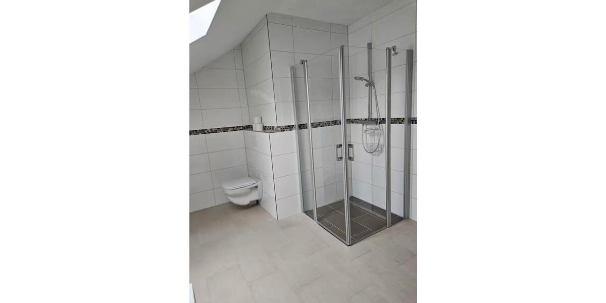 Doppelhaushälfte Rastede - 5 Zimmer, 138 m&sup2;, 1.450&euro; | Angebot:24692568