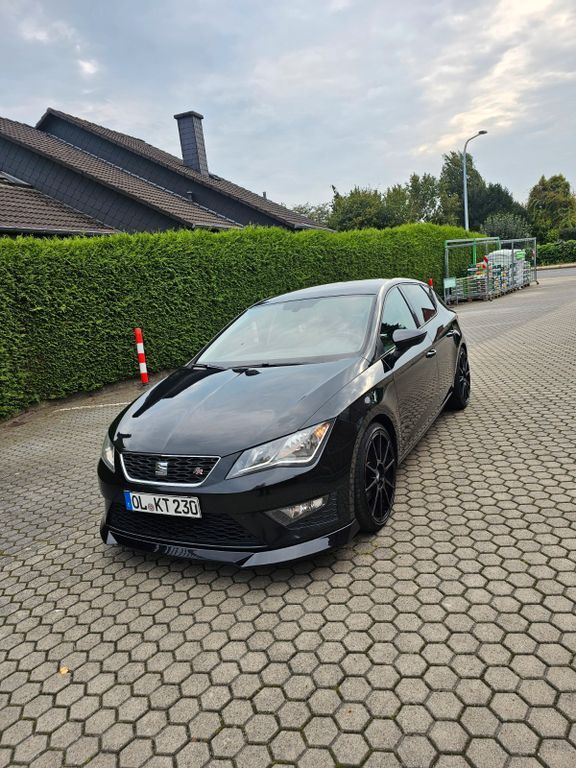 Seat Leon 241.000 km 8.500 € Oldenburg 26122