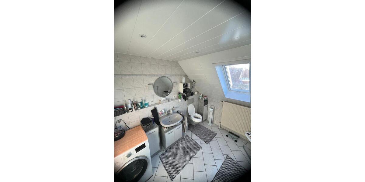 Dachgeschoßwohnung Westerstede - 3 Zimmer, 108 m&sup2;, 750&euro; | Angebot:24710773