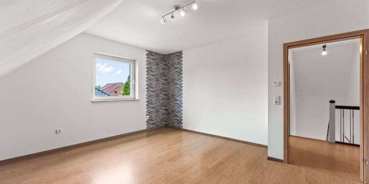 Einfamilienhaus Elsfleth - 5 Zimmer, 137 m&sup2;, 365.000&euro; | Angebot:26797428