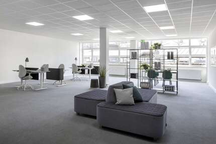 Büro in Oldenburg (Oldenburg) 979.500 € 490 m² zimmer