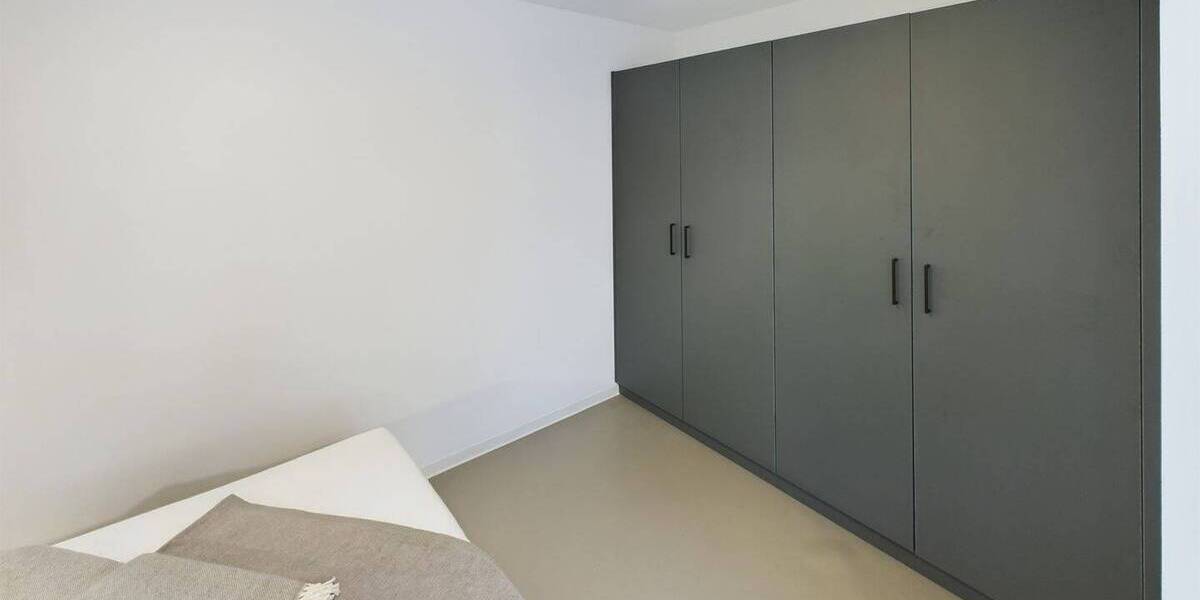 Zentrale + möblierte Wohnung mit Balkon mitten in Oldenburg ab Januar | Marilyn Oldenburg | Suite 1 zimmer