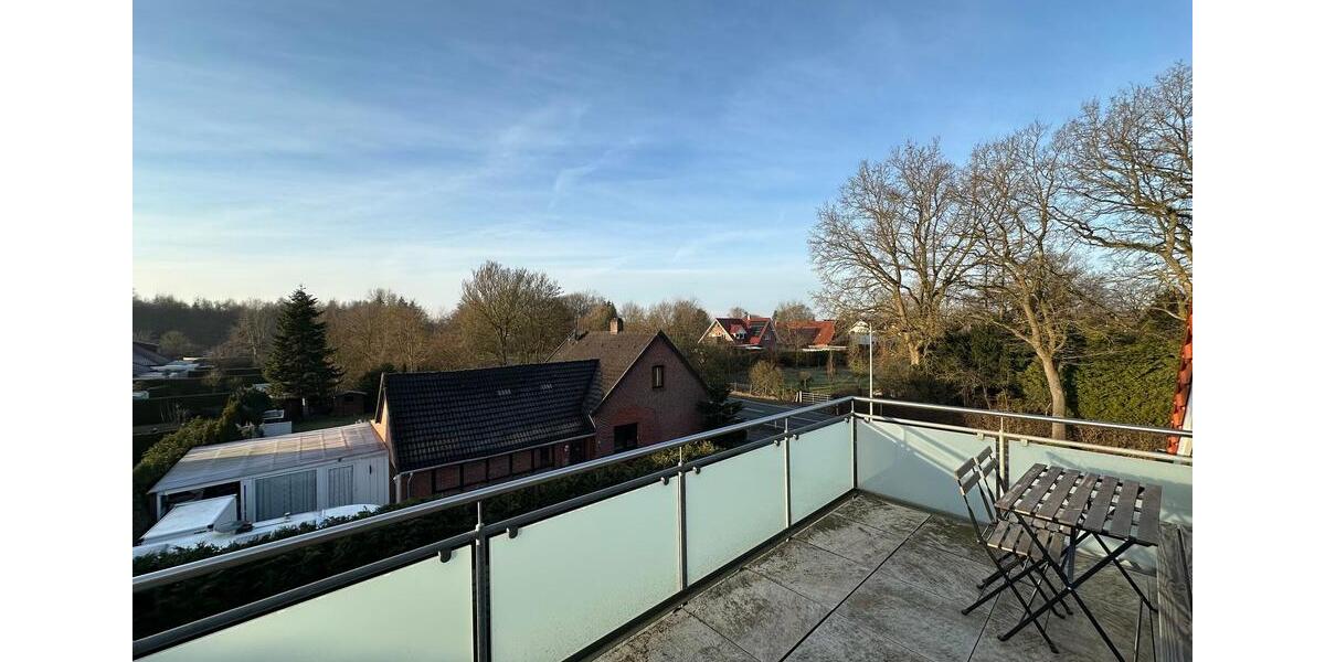 Dachgeschoßwohnung Bad Zwischenahn - 3 Zimmer, 109 m&sup2;, 1.250&euro; | Angebot:24682467