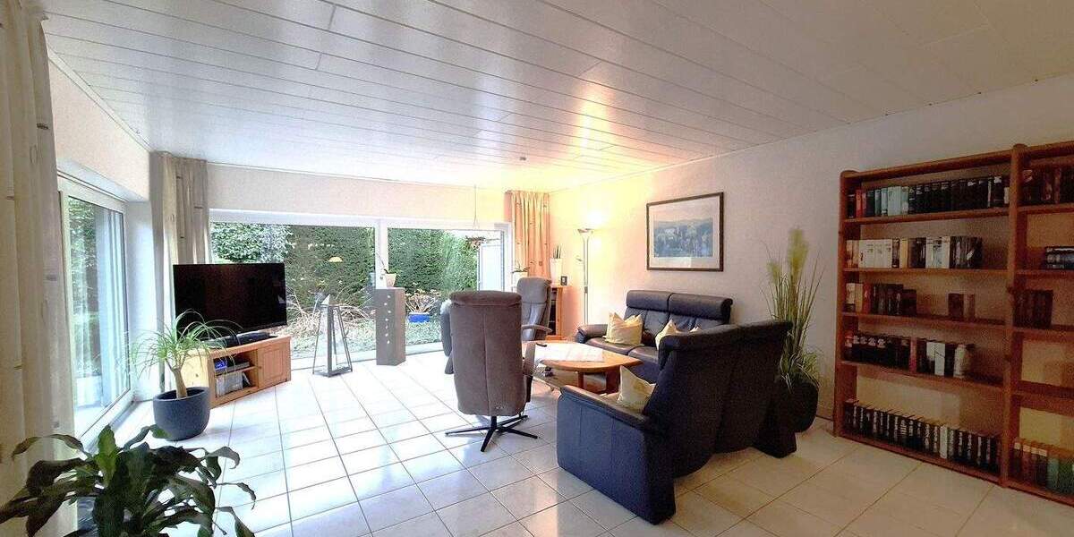 Perfekt für die Familie! Schicker 5-Zimmer-Bungalow mit gehobener Ausstattung in ruhiger Lage 5 zimmer