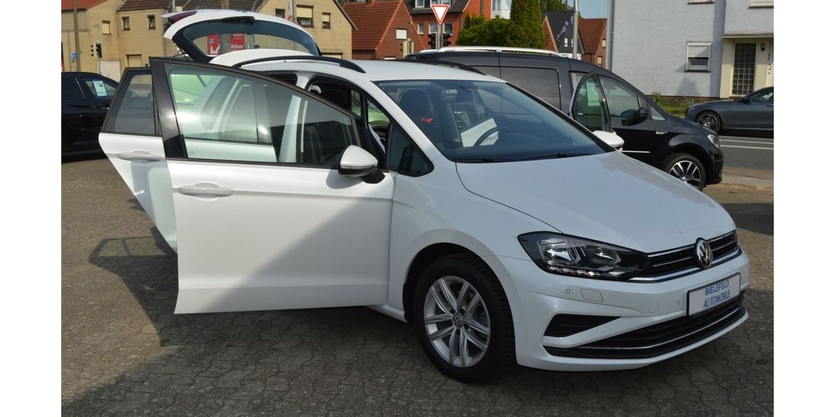 VW Golf Sportsvan 38.159 km 15.999 &euro; Delmenhorst 27749