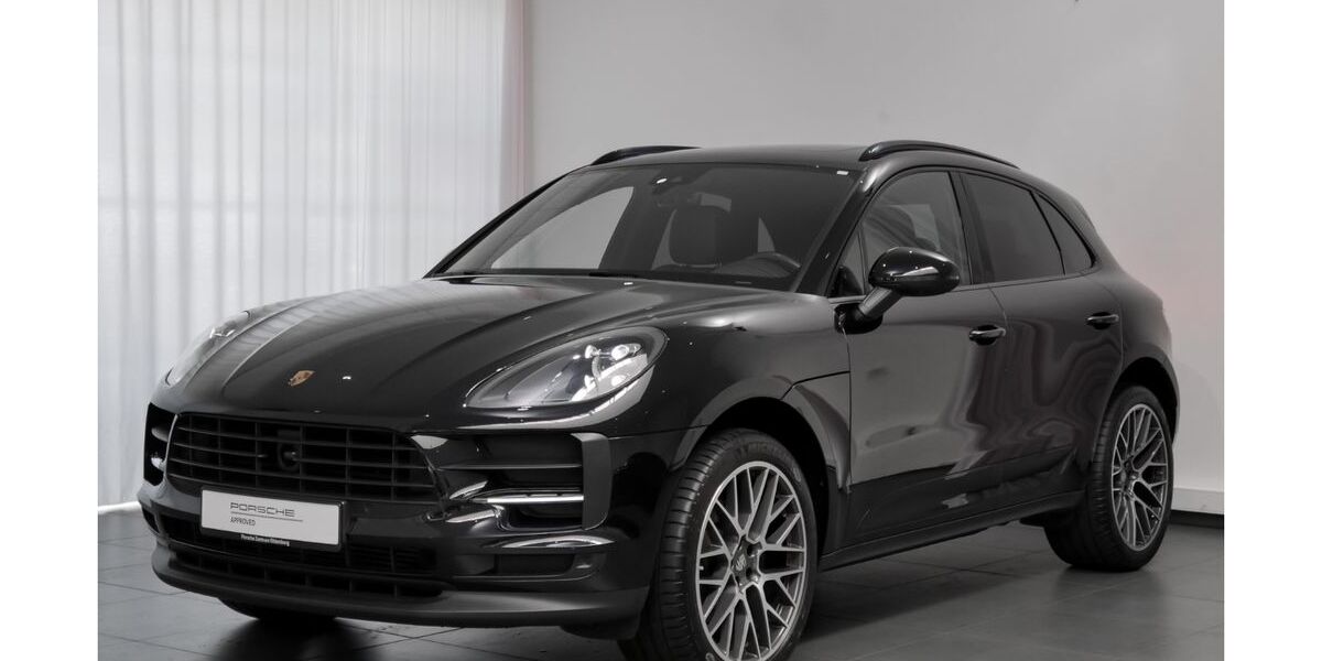 Porsche Macan 67.101 km 57.890 &euro; Oldenburg 26123
