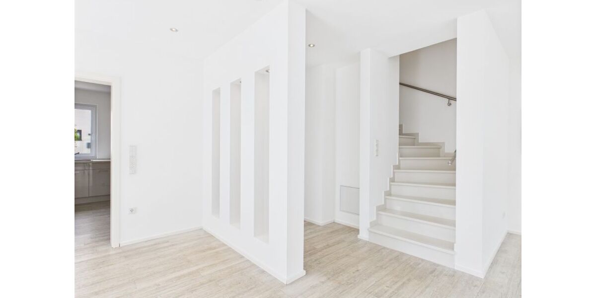 Außergewöhnliches Haus Wohnung über 2 Etagen in ruhiger Lage von Metjendorf-Oldenburg, KFW 70-ModernCarportGarten Wohnen am Rande von Oldenburg - Doppelhaushälfte Wiefelstede / Metjendorf Metjendorf | Angebot:26312135