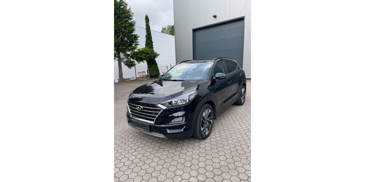 Hyundai TUCSON 96.262 km 22.990 &euro; Oldenburg 26125