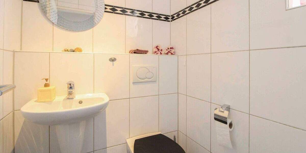 Ideal fu?r Familien - Vollsta?ndig renoviert & energieeffizient! 6 zimmer