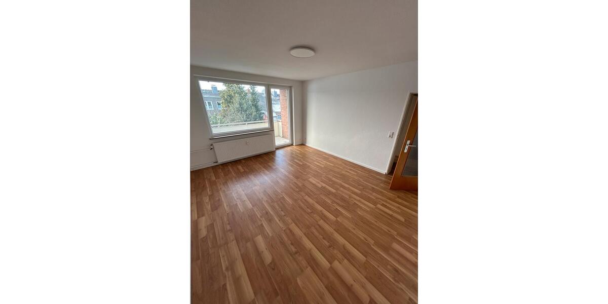 Etagenwohnung Oldenburg Bürgeresch - 3 Zimmer, 72 m&sup2;, 450&euro; | Angebot:24774031