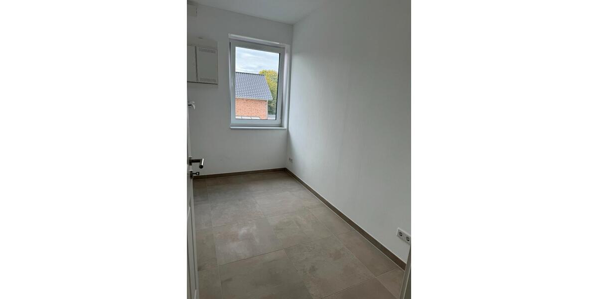 Einfamilienhaus Oldenburg Drielaker-Moor - 4 Zimmer, 146 m&sup2;, 1.950&euro; | Angebot:26148337