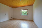 0804 - Ein Ort zum Ankommen - Bungalow mit viel Platz und Potenzial in ruhiger Lage!