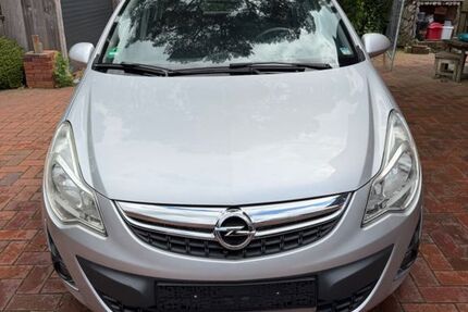 Opel Corsa 150.000 km 3.200 &euro; Hatten 26209