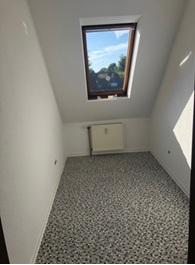 Etagenwohnung Hude (Oldenburg) - 4 Zimmer, 150 m&sup2;, 1.100&euro; | Angebot:26253954