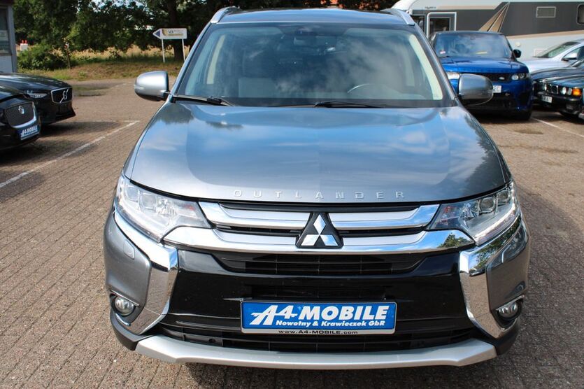 Mitsubishi Outlander 121.500 km 14.999 € Oldenburg 26129