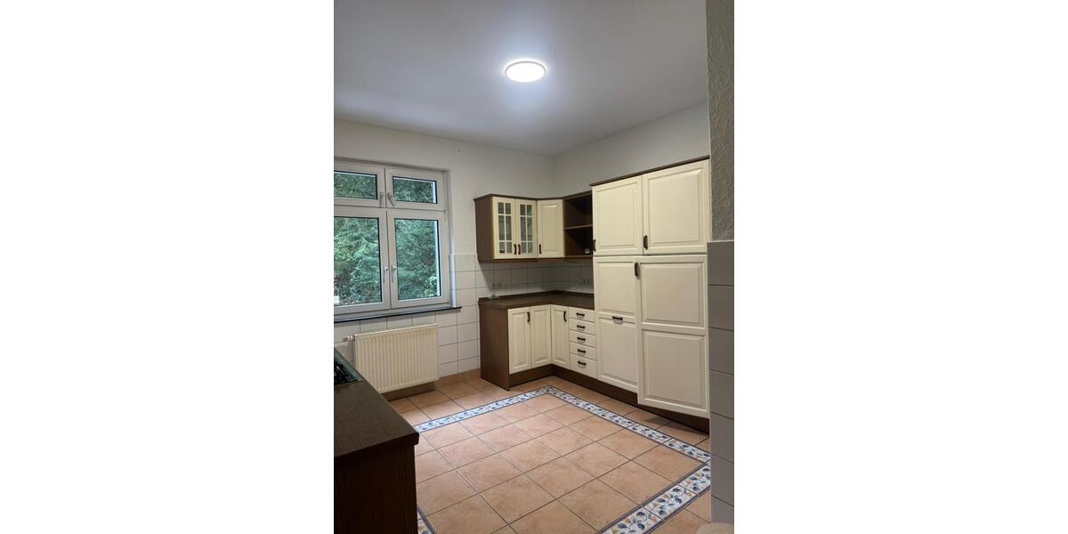 Erdgeschoßwohnung Delmenhorst Deichhorst - 5 Zimmer, 139 m&sup2;, 1.500&euro; | Angebot:24864753