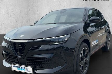 Alfa Romeo Junior 6.500 km 33.950 € Oldenburg 26135