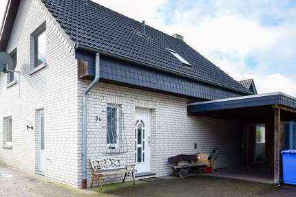 Haus zum Mieten in Oldenburg 1.250 € 125 m² 4 zimmer