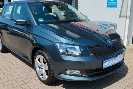 Skoda Fabia 130.610 km 7.999 &euro; Jade 26349