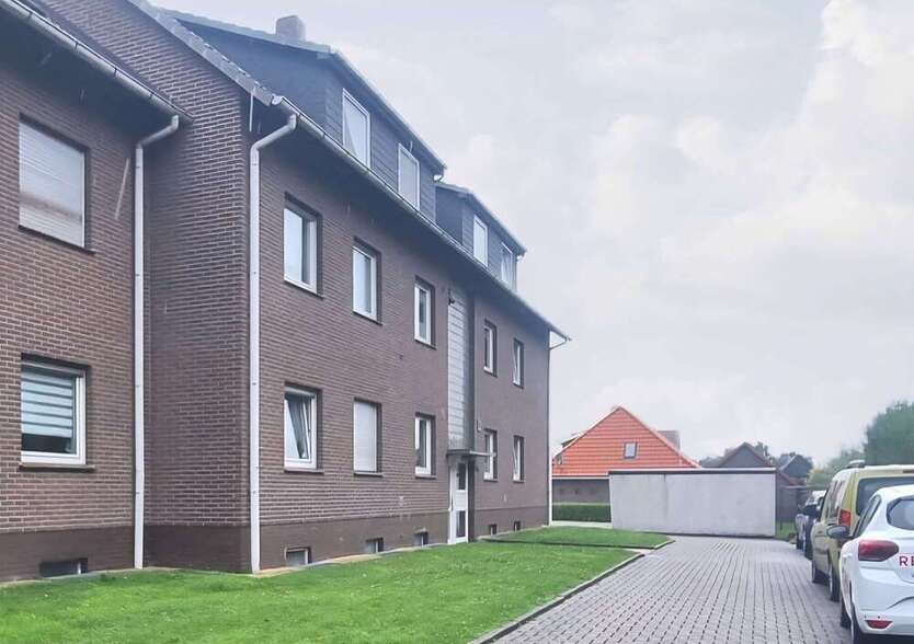 Wohnung zum Kaufen in Bockhorn 99.000 € 72 m²