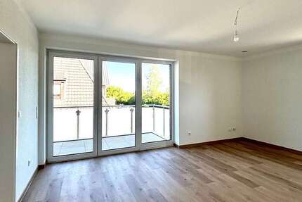 Wohnung Hude - 3 Zimmer, 84 m&sup2;, 985&euro; | Angebot:22296010