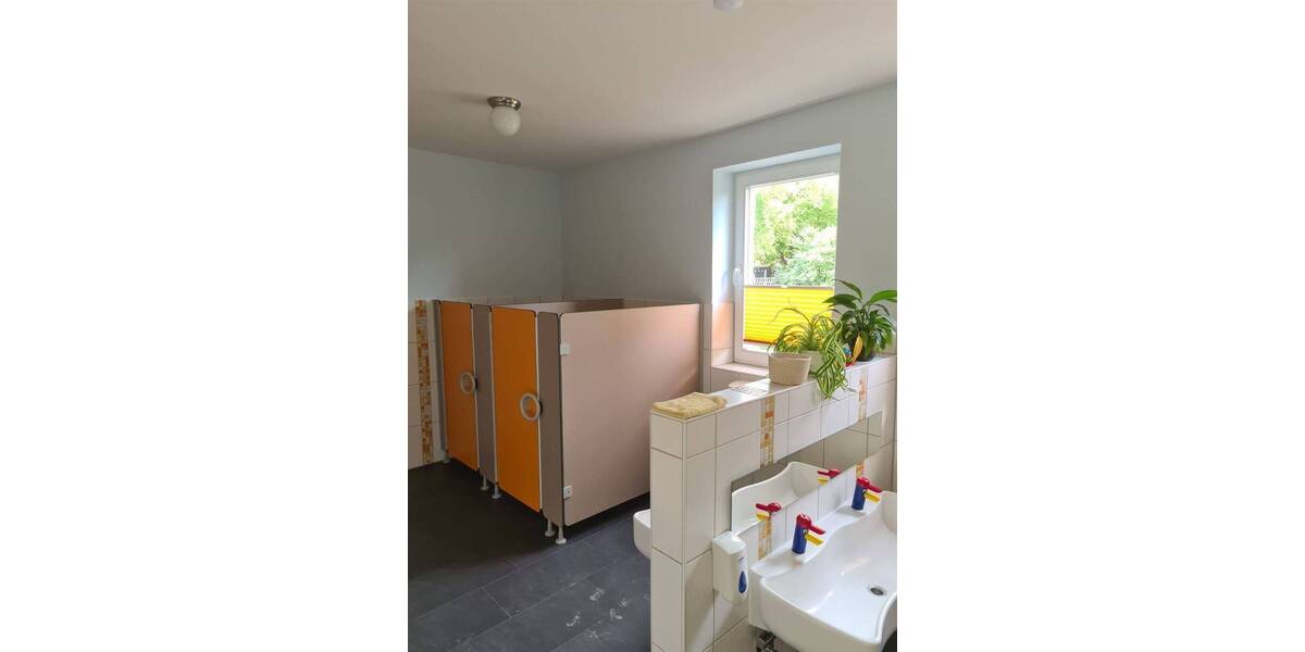 Mehrfamilienhaus, Wohnhaus Varel Varel - 8 Zimmer, 237 m&sup2;, 385.000&euro; | Angebot:25689867