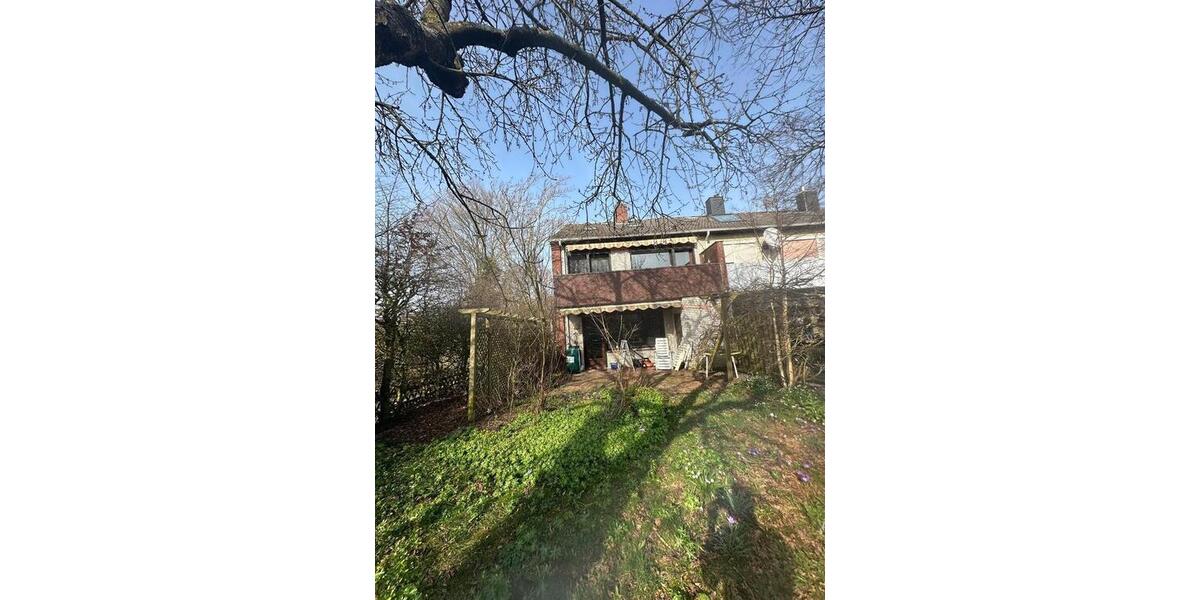 Reihenhaus Ganderkesee - 4 Zimmer, 140 m&sup2;, 320.000&euro; | Angebot:25993040
