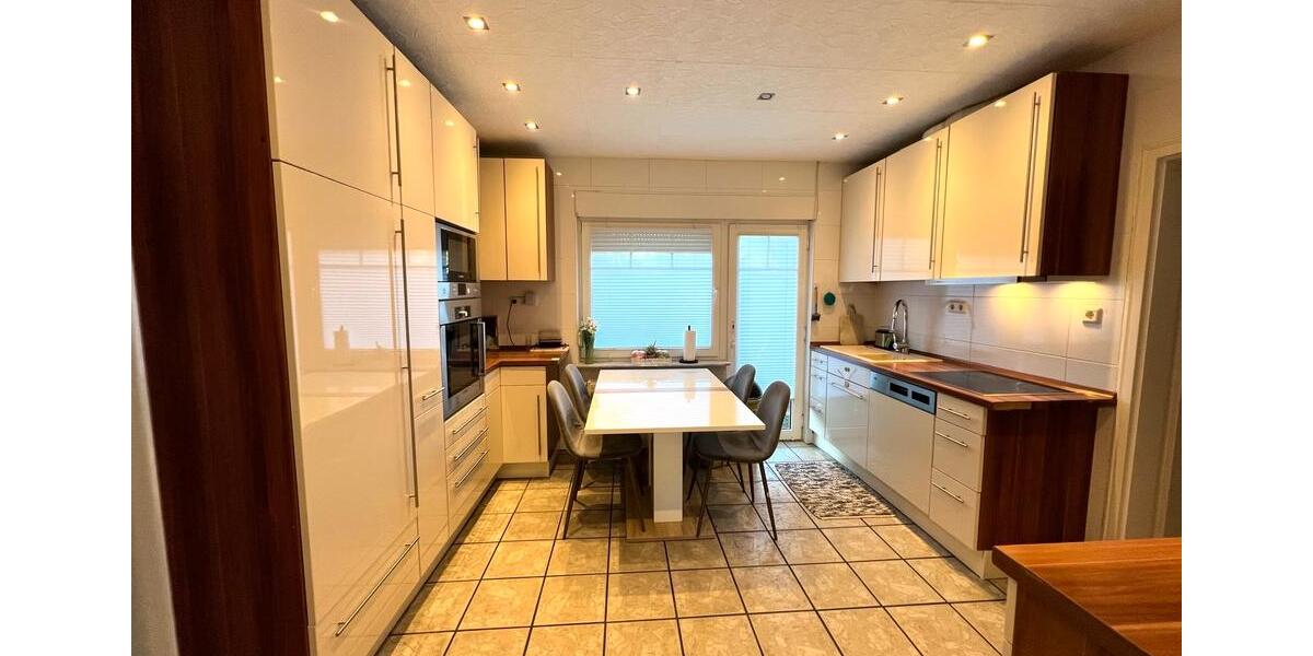 Mehrfamilienhaus, Wohnhaus Oldenburg Alexandersfeld - 8 Zimmer, 163 m&sup2;, 419.453&euro; | Angebot:27264426