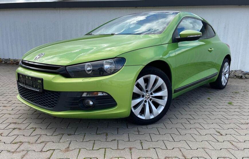 VW Scirocco 243.379 km 5.900 € Oldenburg 26121