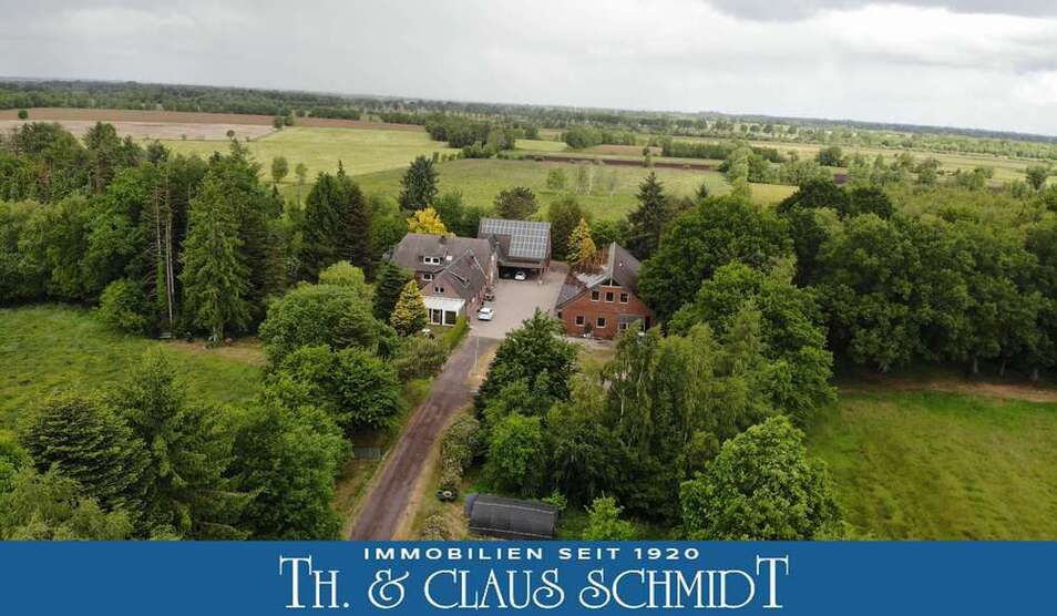 Haus zum Kaufen in Rastede 789.000 € 210 m² 10 zimmer