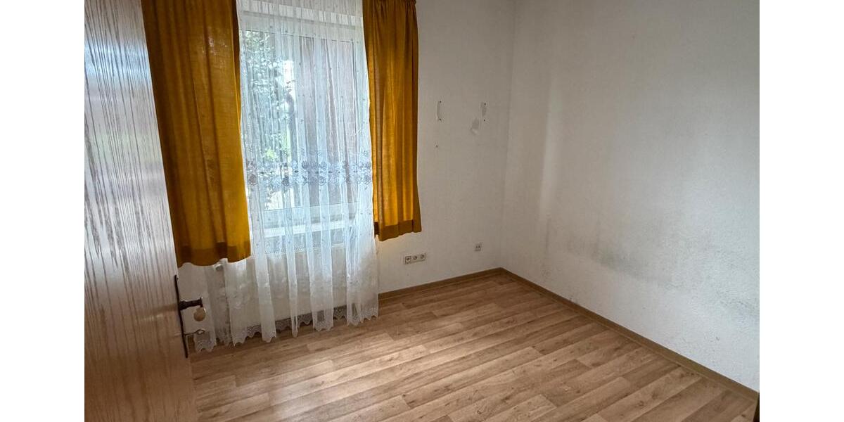 Erdgeschoßwohnung Wiefelstede - 3 Zimmer, 112 m&sup2;, 980&euro; | Angebot:26348243
