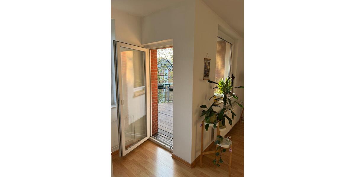 Etagenwohnung Oldenburg Bloherfelde - 3 Zimmer, 75 m&sup2;, 1.100&euro; | Angebot:26252508