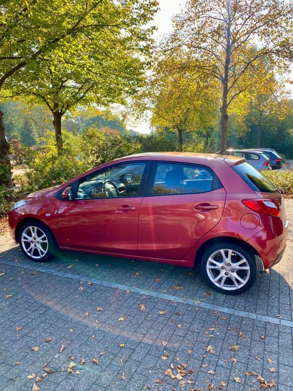 Mazda 2 199.999 km 1.500 € Bremerhaven 27574