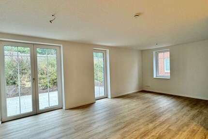 Wohnung Elsfleth - 4 Zimmer, 156 m&sup2;, 1.200&euro; | Angebot:21854968