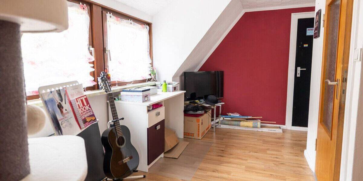 Einfamilienhaus Ganderkesee Schierbrok - 5 Zimmer, 120 m&sup2;, 222.000&euro; | Angebot:26904023