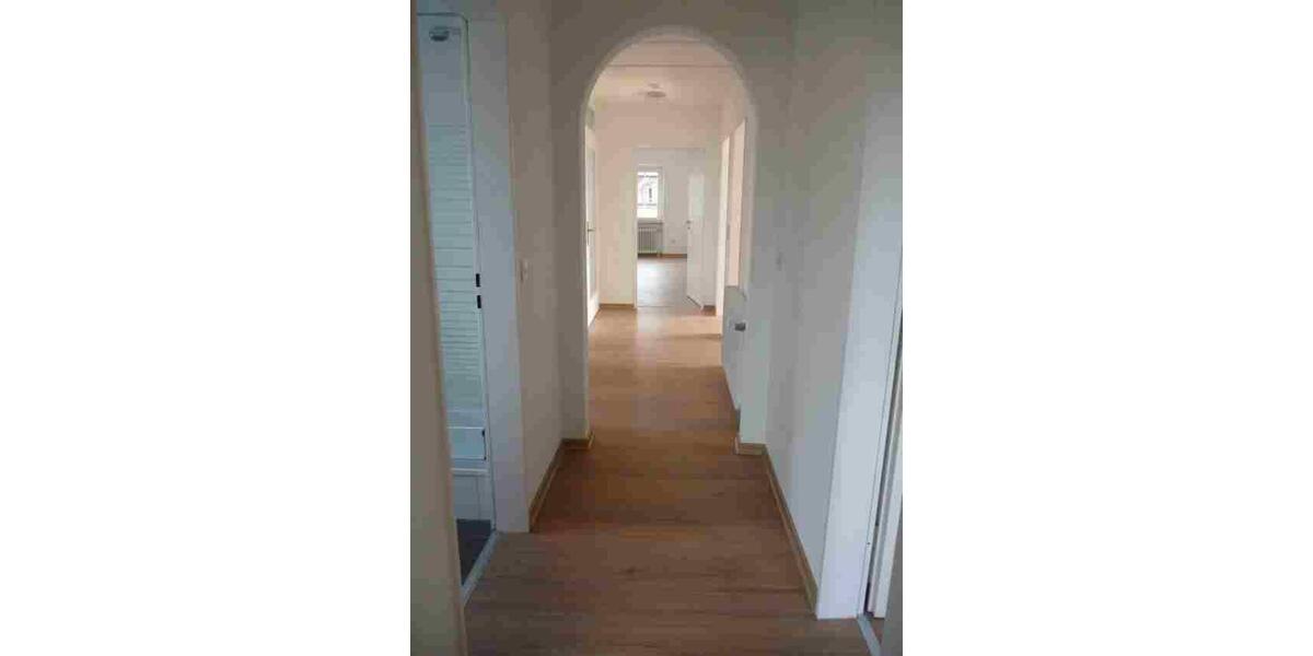 Mehrfamilienhaus, Wohnhaus Wiefelstede - 8 Zimmer, 229 m&sup2;, 390.000&euro; | Angebot:26112400