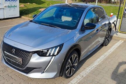 Peugeot e-208 28.000 km 17.500 &euro; Schwanewede 28790