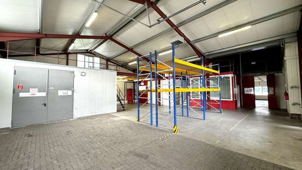 Halle in Rastede 665.000 € 1279 m²