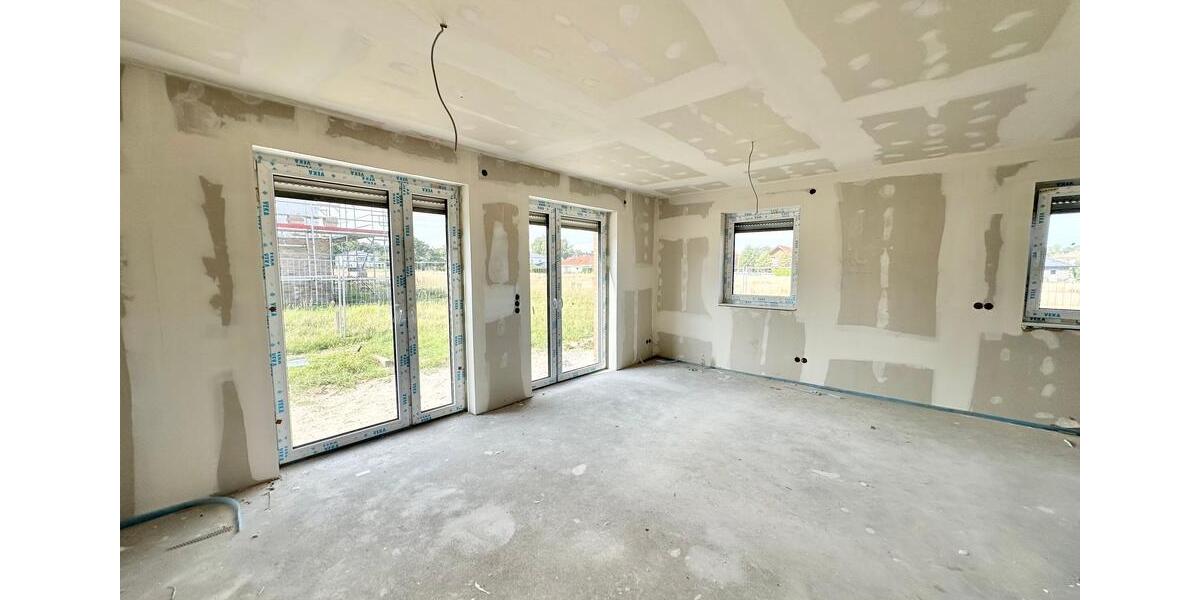 Rastede - Im Göhlen: Neubau-Reihenendhaus mit Einbauküche als Erstbezug 5 zimmer