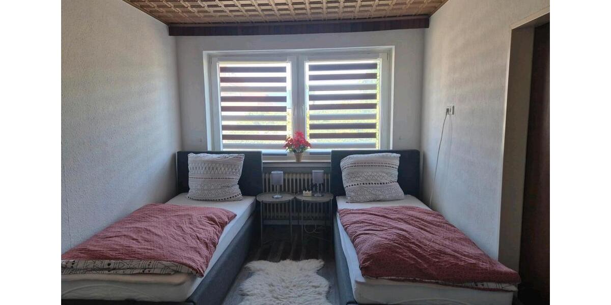 Bungalow Oldenburg Drielaker-Moor - 4 Zimmer, 120 m&sup2;, 1.500&euro; | Angebot:26004346