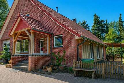 Haus Bösel - 3 Zimmer, 183 m&sup2;, 415.000&euro; | Angebot:26626083