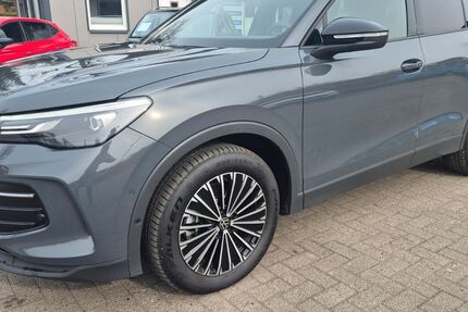 VW Tiguan 12.500 km 36.900 &euro; Garrel 49681