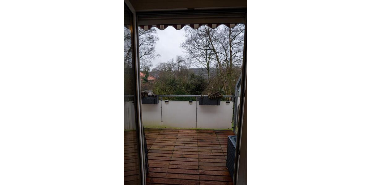 Etagenwohnung Brake (Unterweser) - 3 Zimmer, 75 m&sup2;, 115.000&euro; | Angebot:25641396