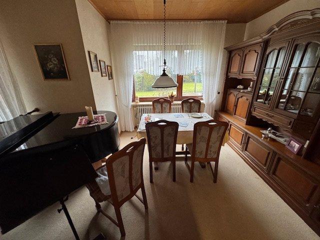 Einfamilienhaus Varel - 6 Zimmer, 140 m&sup2;, 238.000&euro; | Angebot:26829409