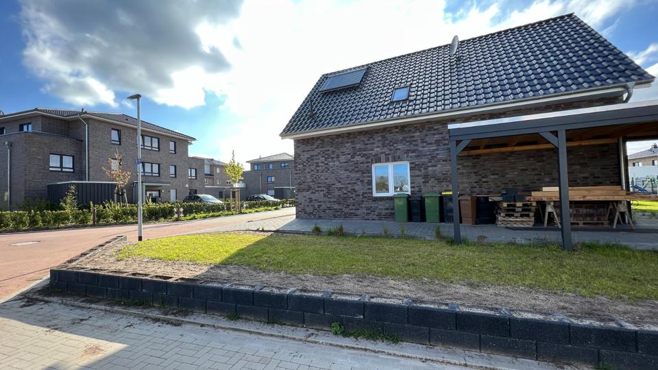 Moderne DHH in begehrter Lage zwischen Oldenburg und Bremen 4 zimmer