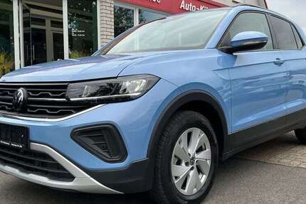 VW T-Cross 7.869 km 18.800 &euro; Oldenburg 26125