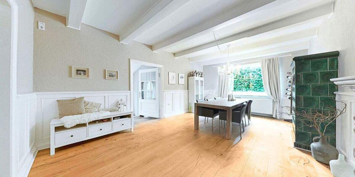 Einfamilienhaus Delmenhorst Mitte - 6 Zimmer, 230 m&sup2;, 669.000&euro; | Angebot:25798701
