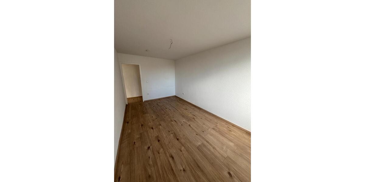 Etagenwohnung Delmenhorst Deichhorst - 3 Zimmer, 66 m&sup2;, 943&euro; | Angebot:25431021