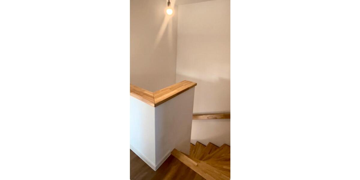 Doppelhaushälfte Hude (Oldenburg) - 4 Zimmer, 107 m&sup2;, 1.640&euro; | Angebot:24704458